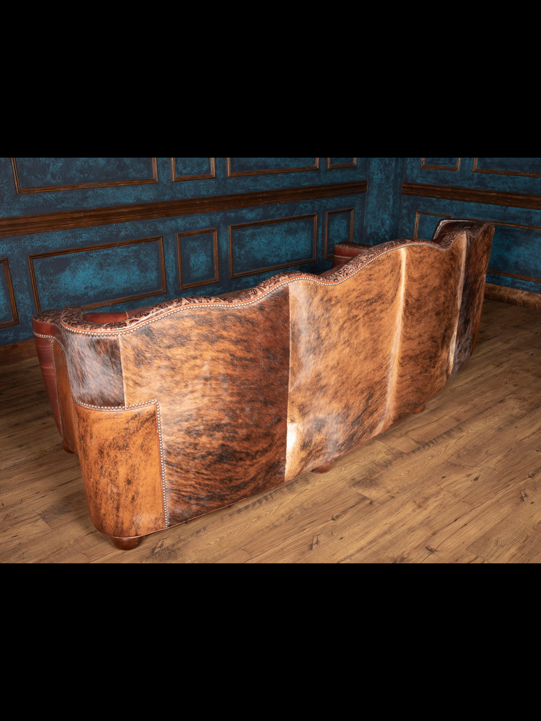 Galaga Honey Leather Utah Sofa