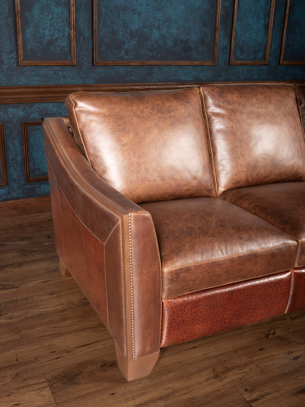 Rancho Leather Power Reclining Sofa