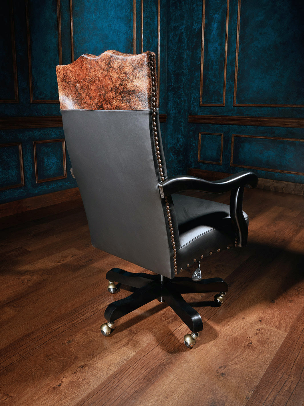 Black Hills Cowboy Western Desk Chair
