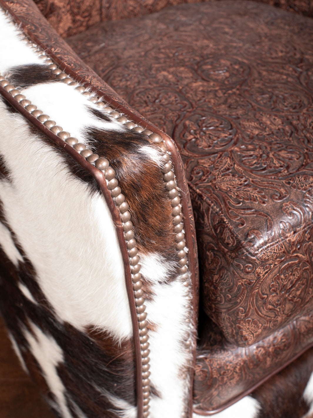 Cowhide Heritage Leather Swivel Chair