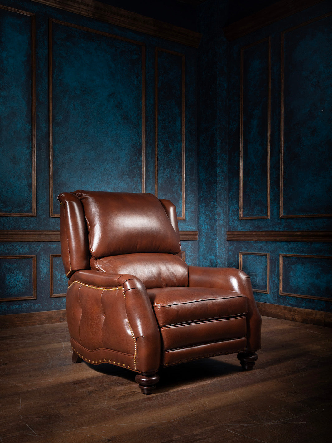 Luxury Sundance Portfolio Leather Recliner
