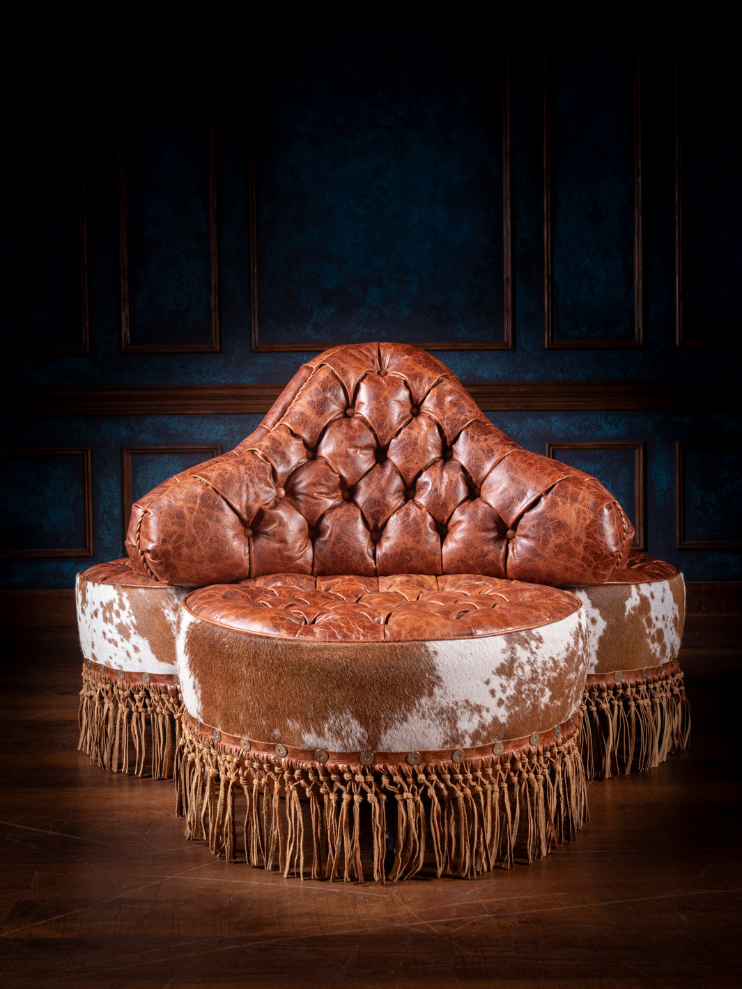 Maverick 3-Seater Tufted Leather Settee