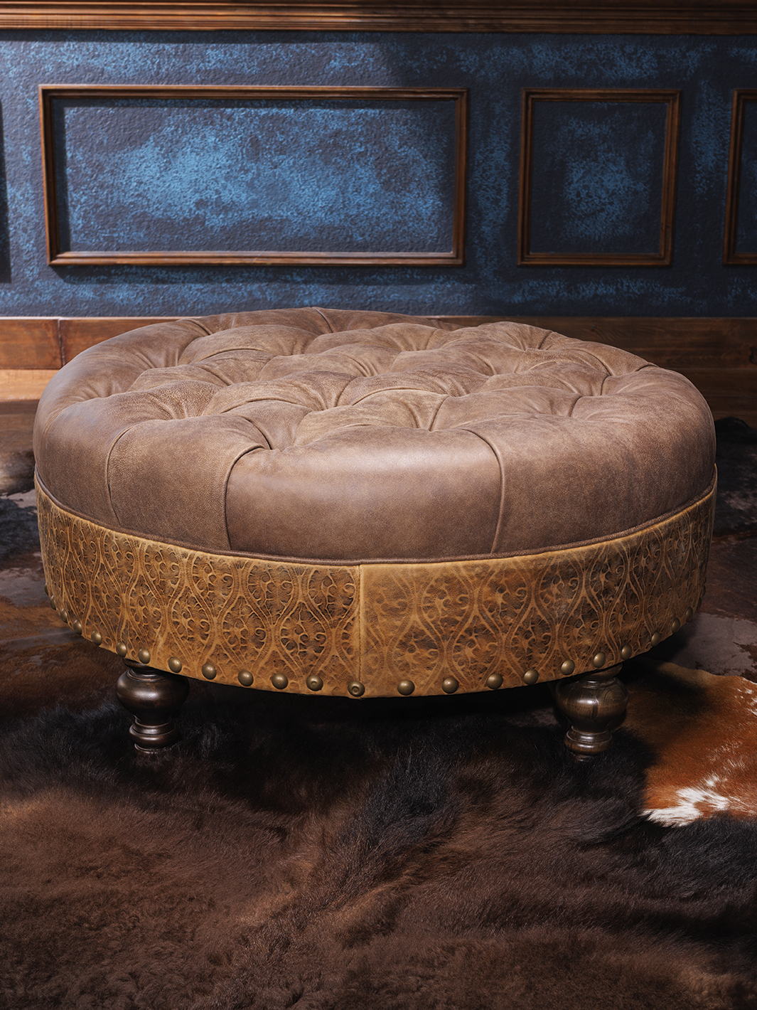 Round Capitol Tufted Ottoman