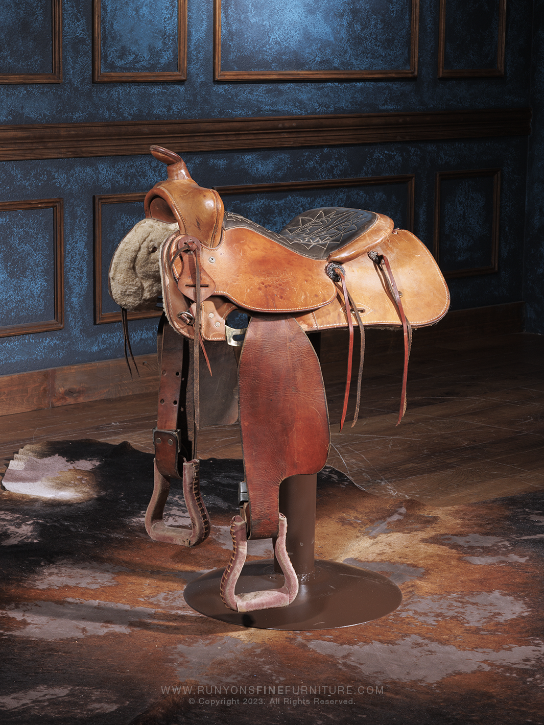 Trailblazer Saddle Bar Stool