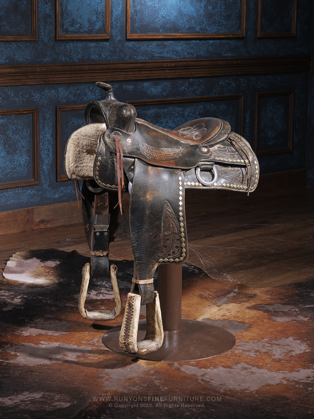 Lone Star Saddle Bar Stool