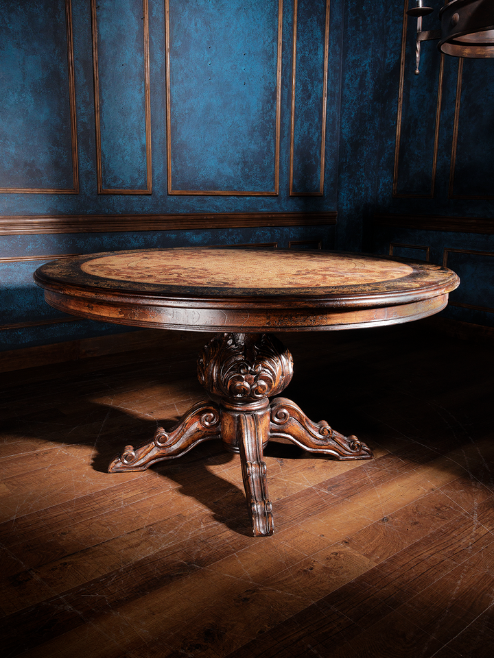 Maci Heirloom Round Dining Table
