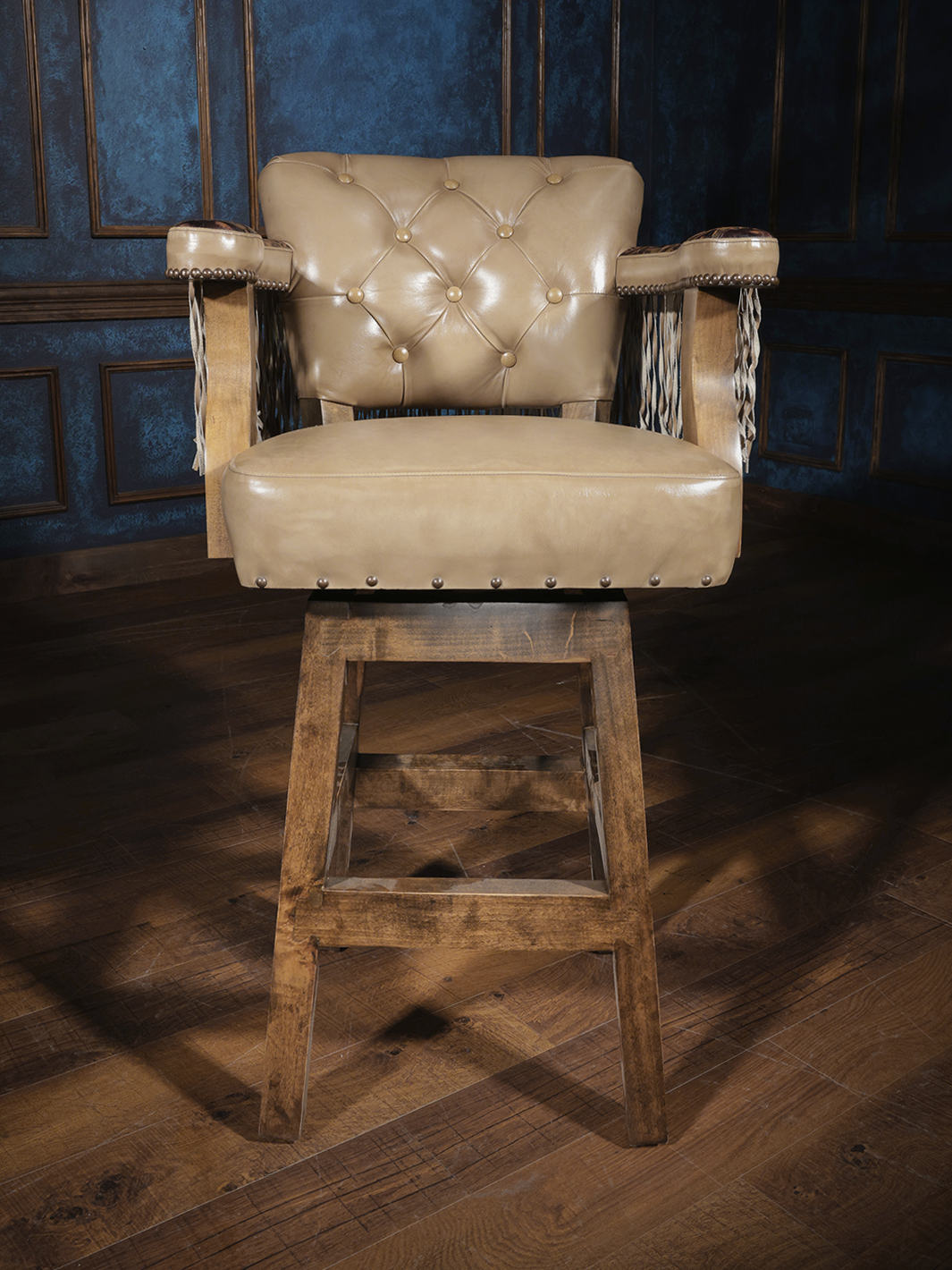 Western Outskirts Leather Chisum Bar Stool