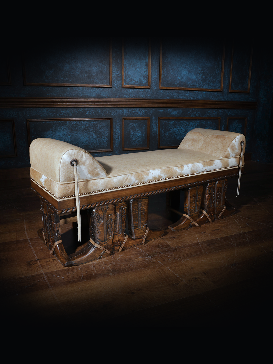 Cattle Baron Boot Bench