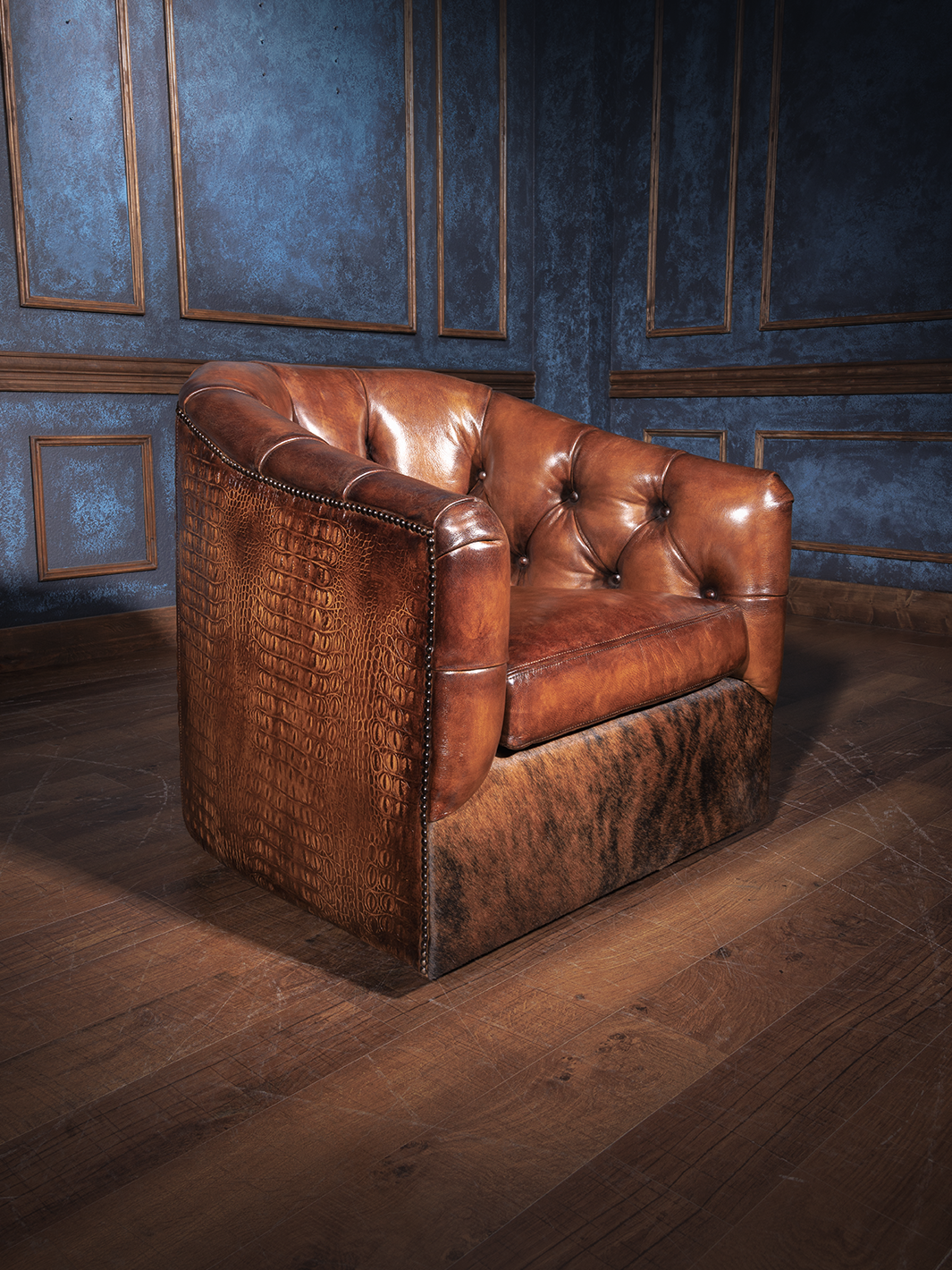 Western Elegance Leather Swivel Chair