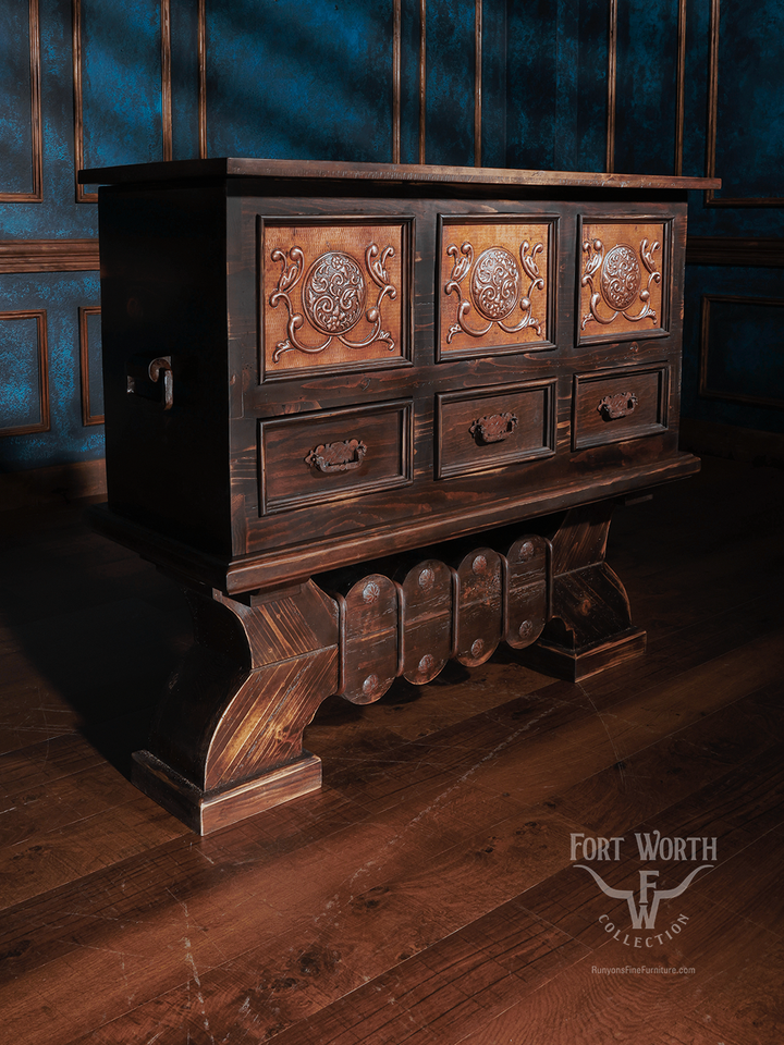 Western Copper Cove Wooden Trunk