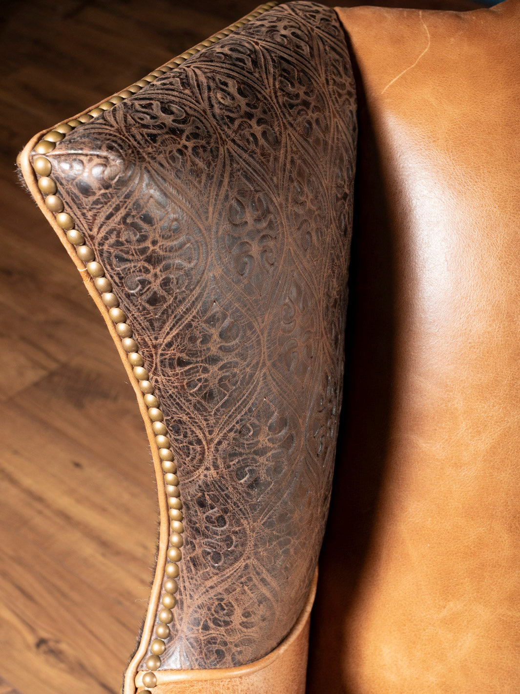 Cocoa Sahara Leather Settee