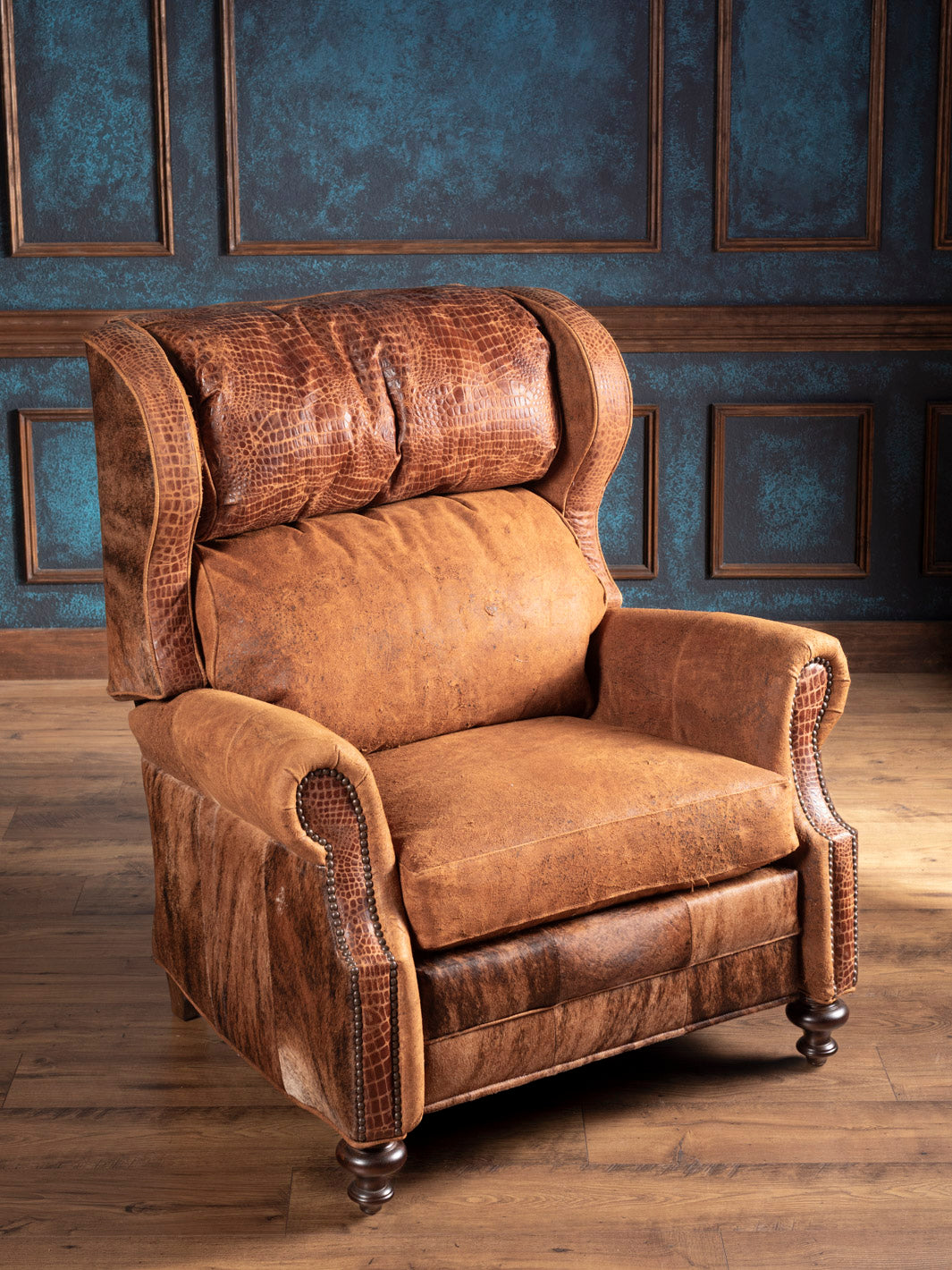 Gentleman’s Suede & Gator Leather Recliner