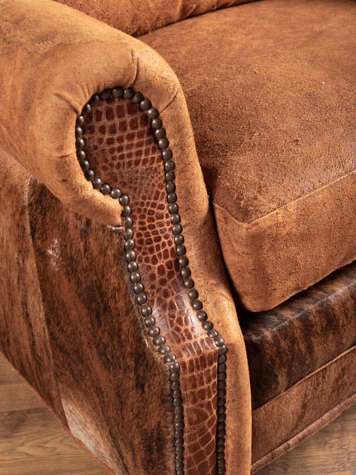 Gentleman’s Suede & Gator Leather Recliner