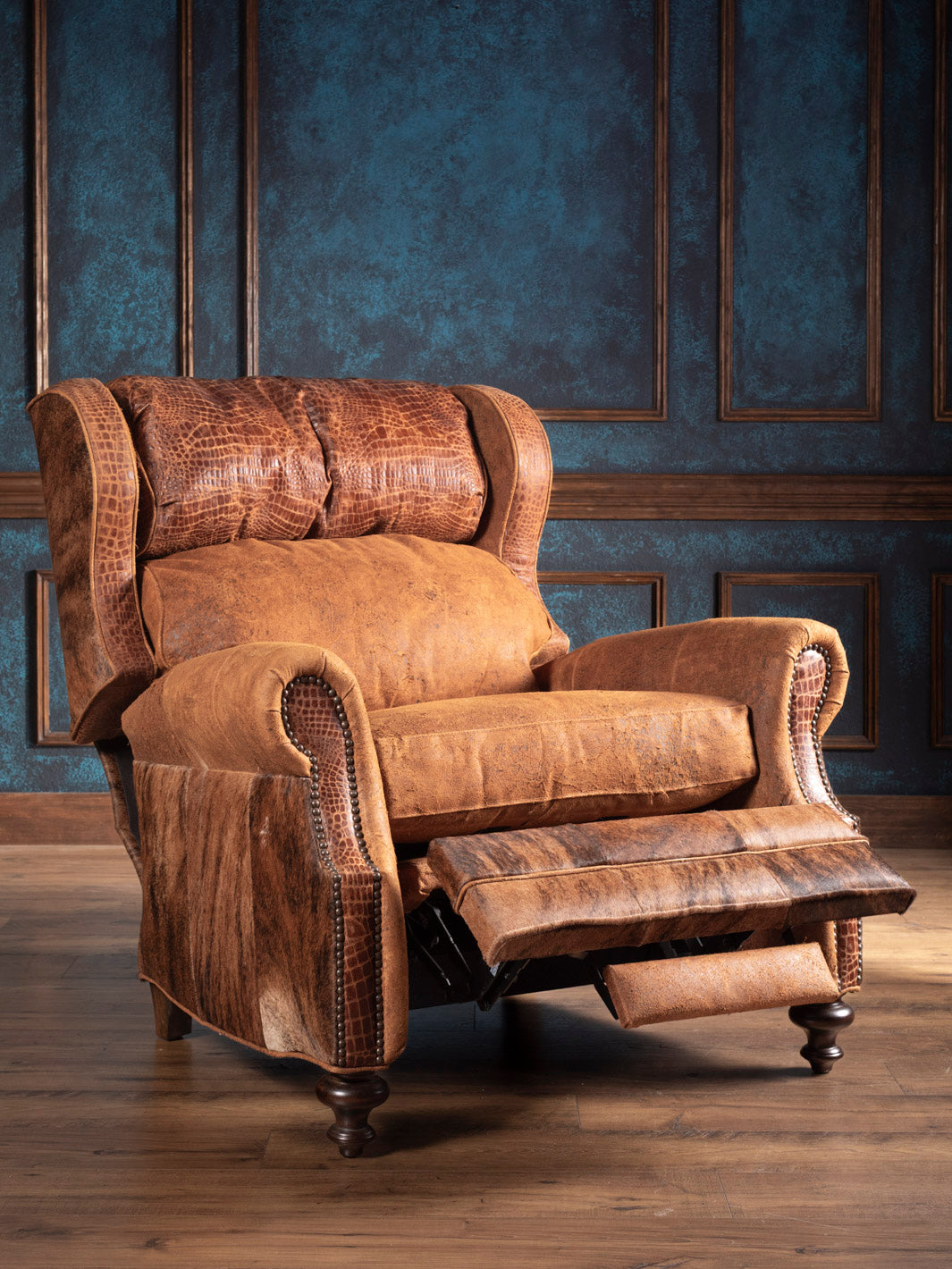 Gentleman’s Suede & Gator Leather Recliner