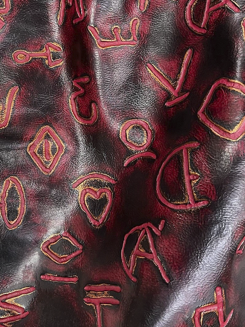 Mini Brands DEEP RED & BRONZE material sample