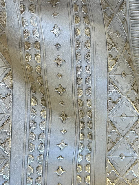 Navajo GILDED material sample