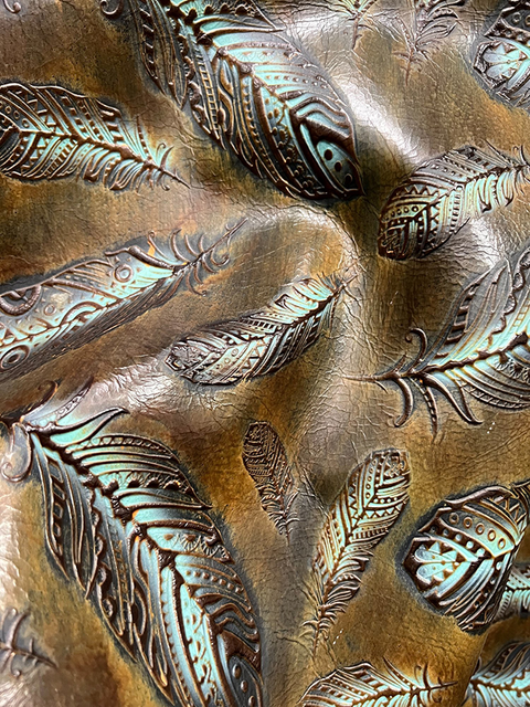 Plumas CHOCOLATE MINT material sample