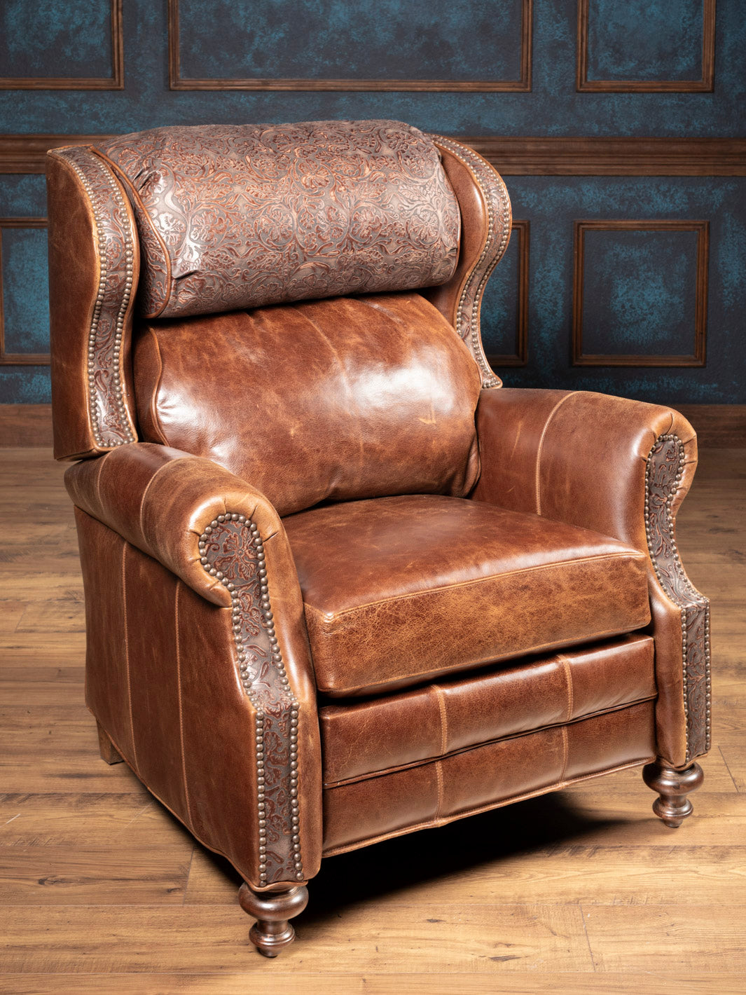 Remington Tooled Leather Bronco Recliner