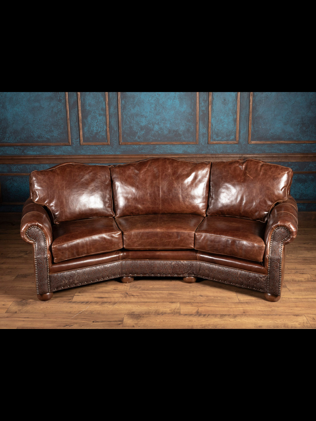 Texas Luxe Leather Curved Sofa