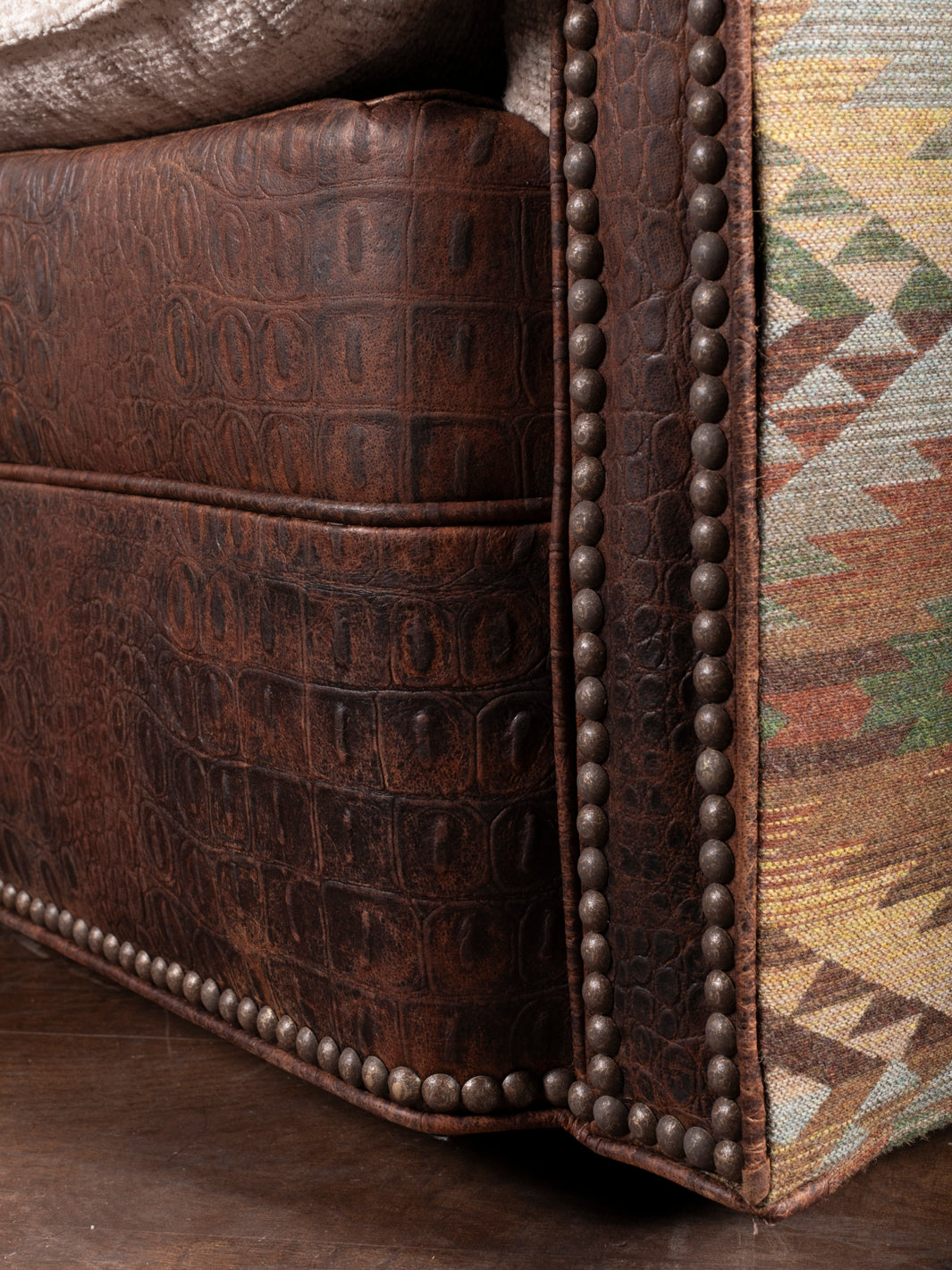 The Heritage Mesa Swivel Chair