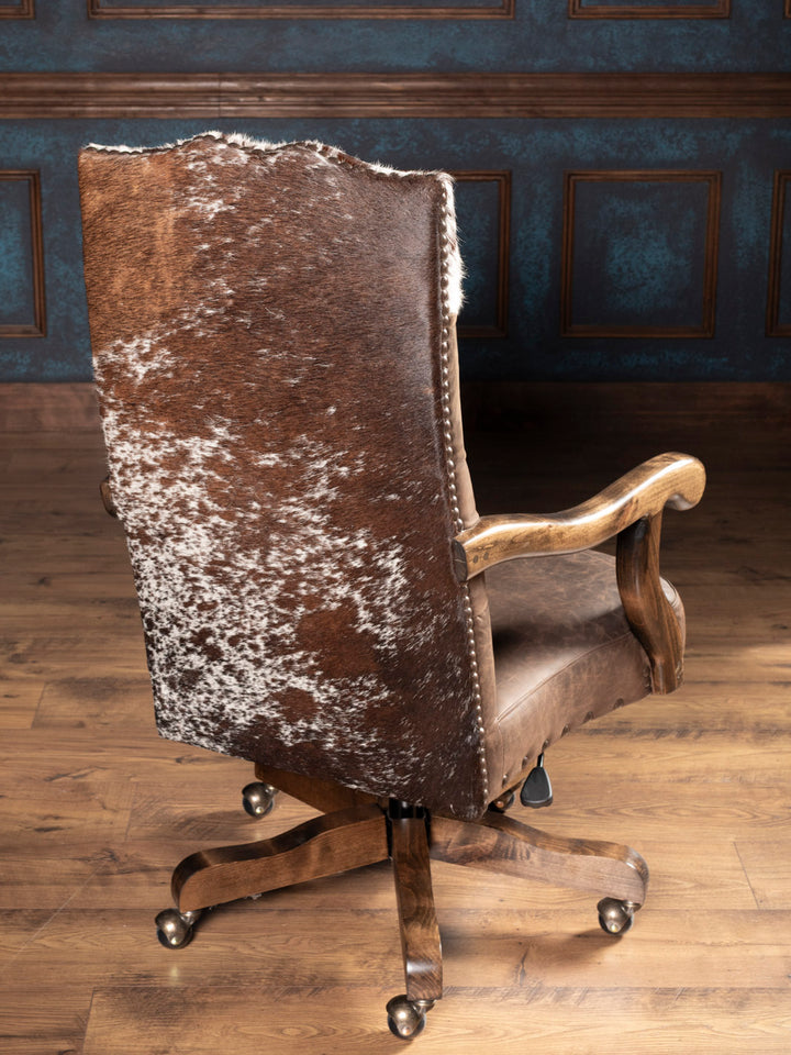 Tufted Desert Mustang Leather Desk Chair