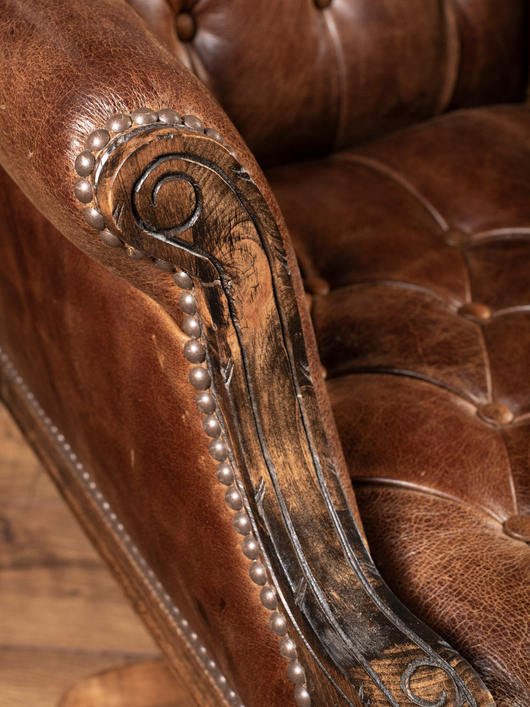 Western Executive Tufted Leather Desk Chair
