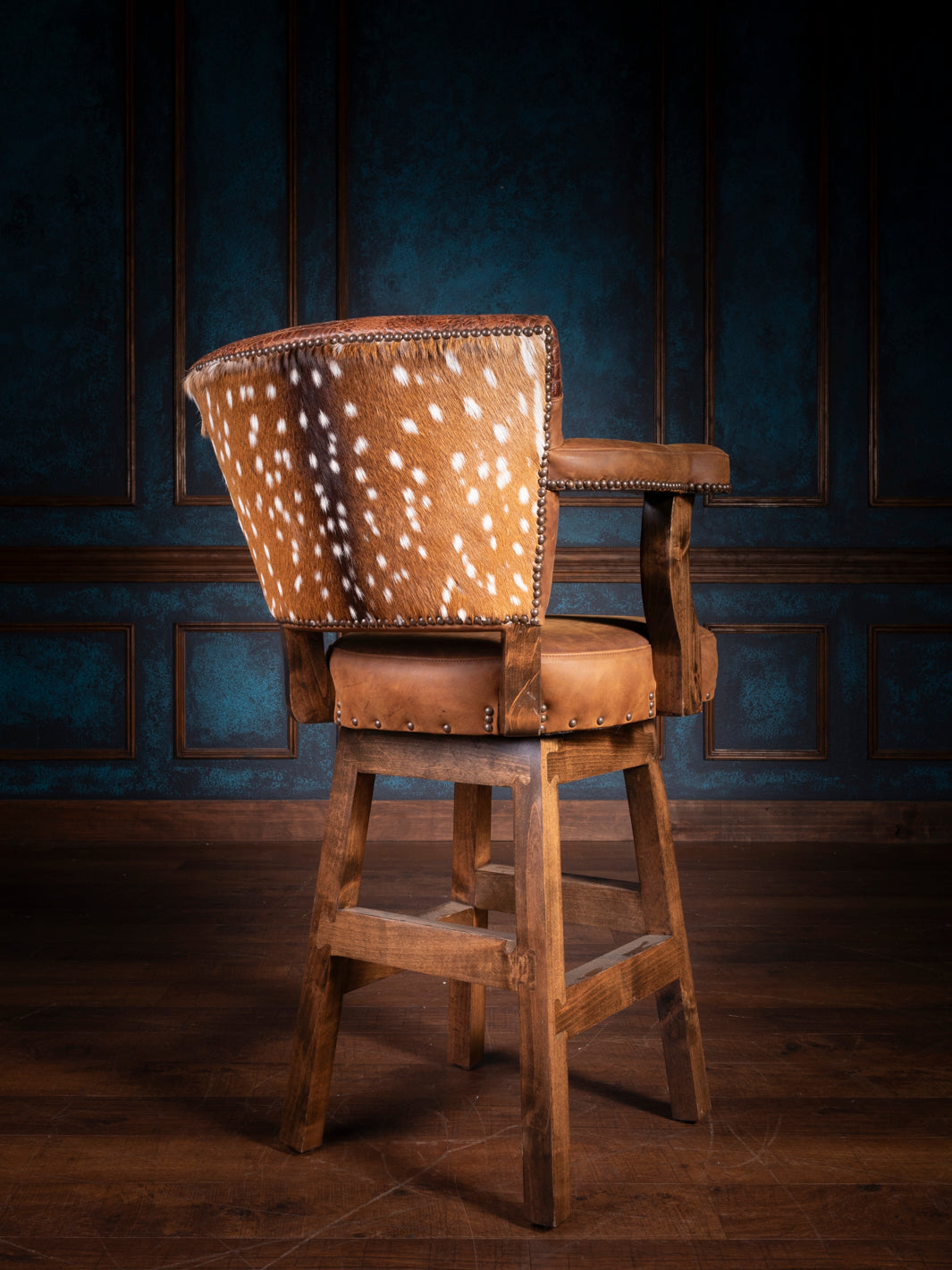 Preserve Sycamore Leather Axis Bar Stool – Runyon's Fine Furniture