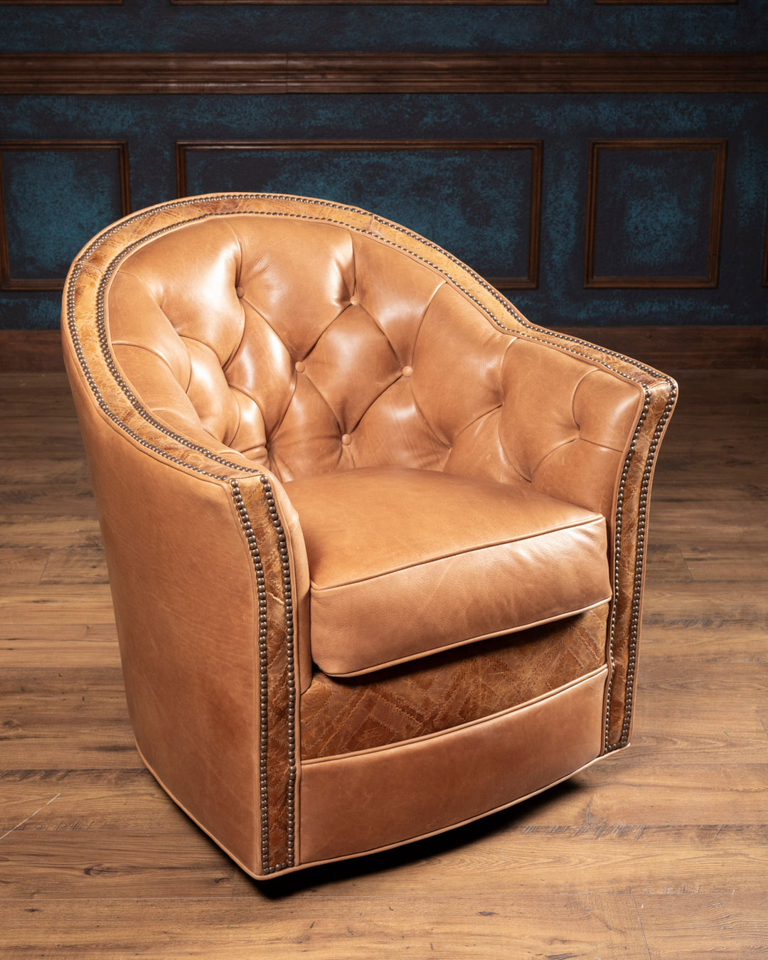 Cheyenne Sierra Leather Swivel Chair