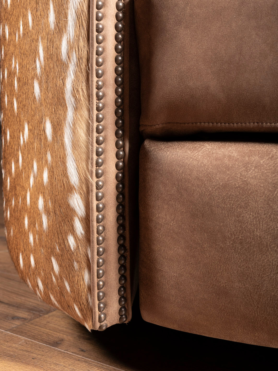 Springfield Axis Leather Snug Swivel Recliner