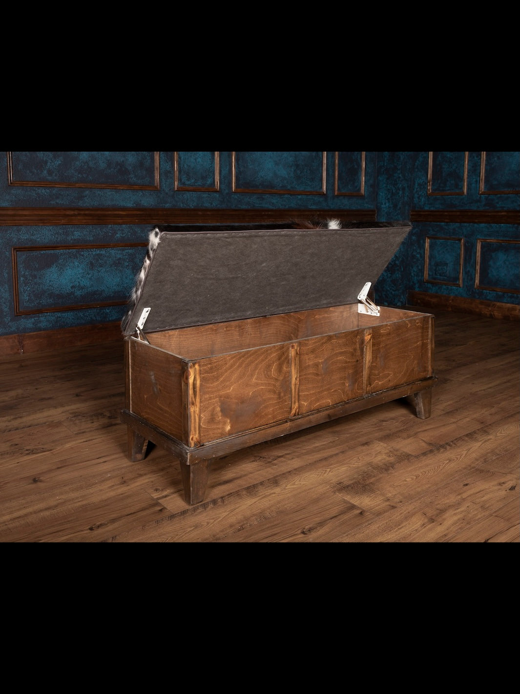 Tri Color Cowhide Storage Trunk Bench