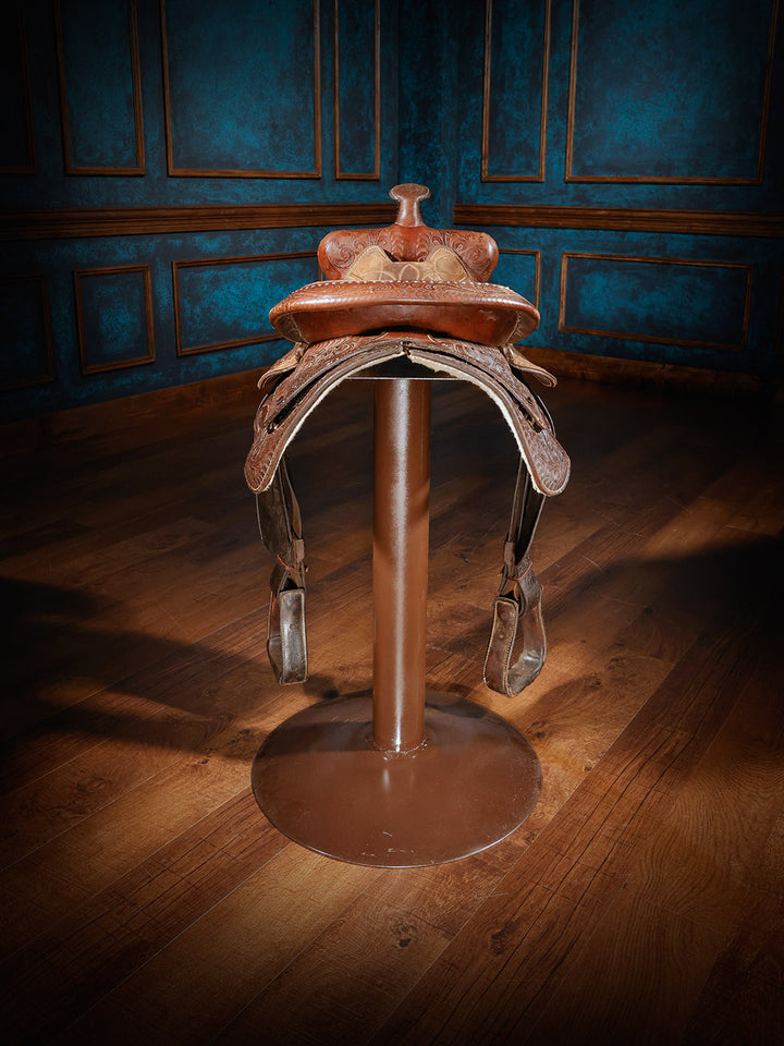 Cadillac Ranch Western Leather Saddle Bar Stool – Runyon's Fine Furniture