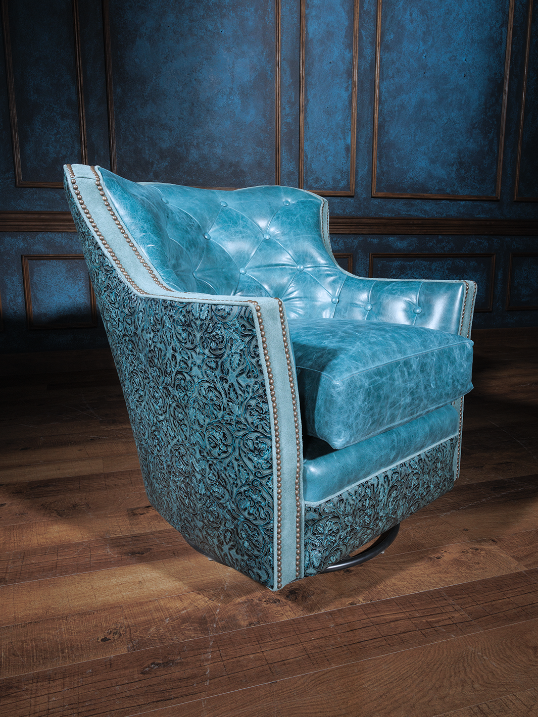 Old Western Blues Swivel Chair