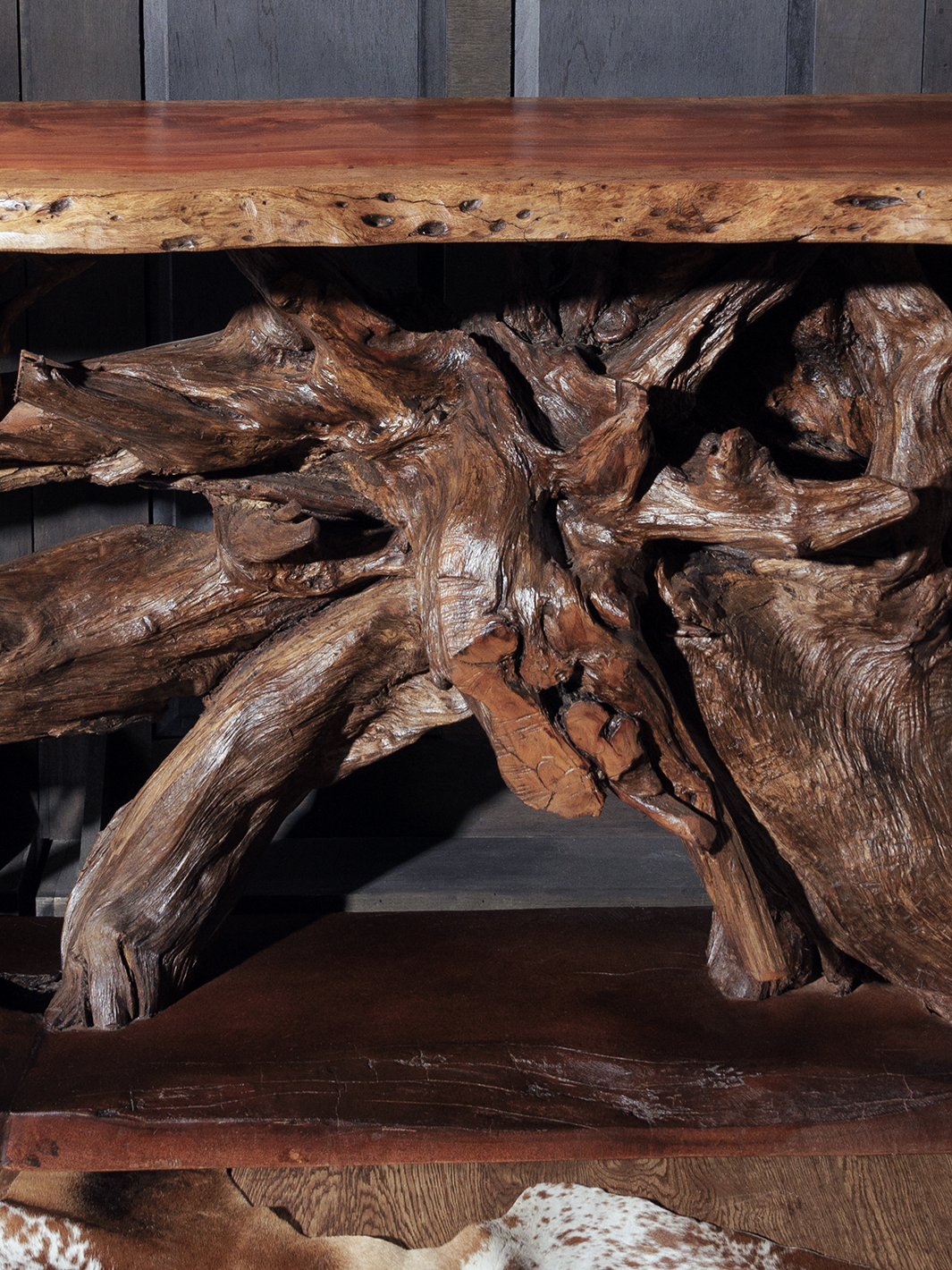 Live Edge Console